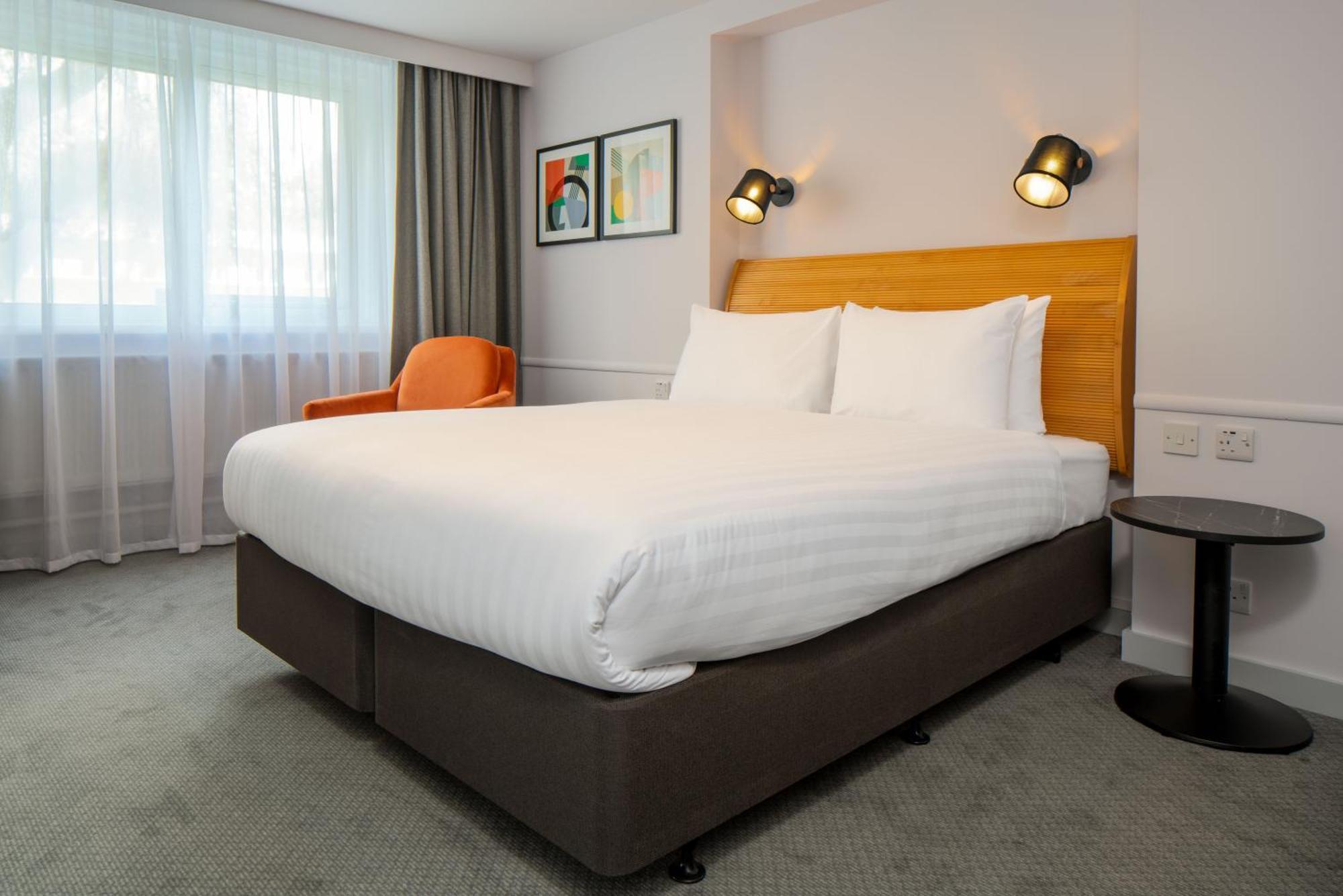 Holiday Inn Bristol Filton By Ihg Winterbourne Exterior foto